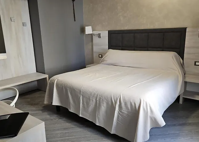 Prima Fila Due Pemium Гостьовий будинок